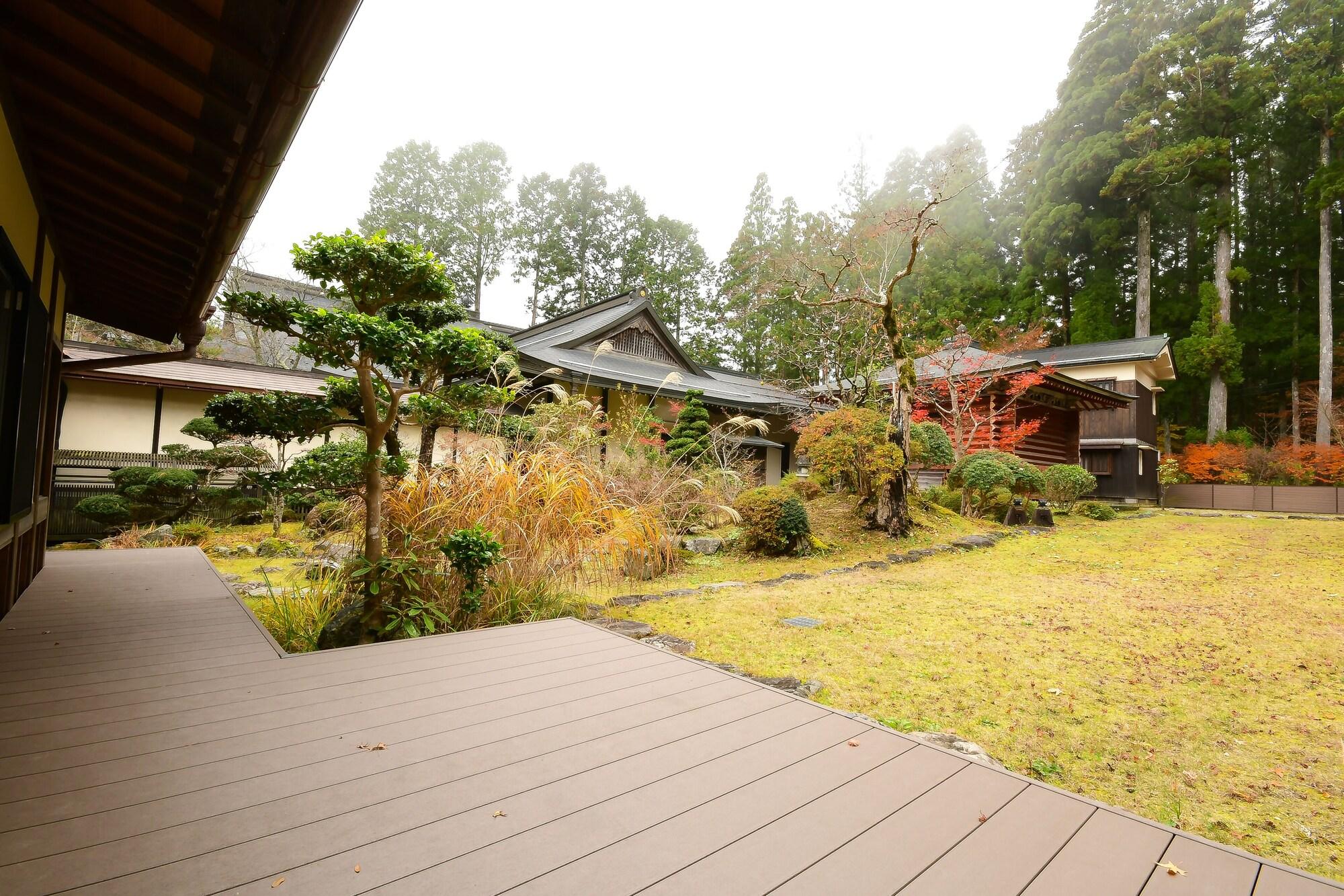 Koyasan Shukubo Jokiin Hotell Exteriör bild